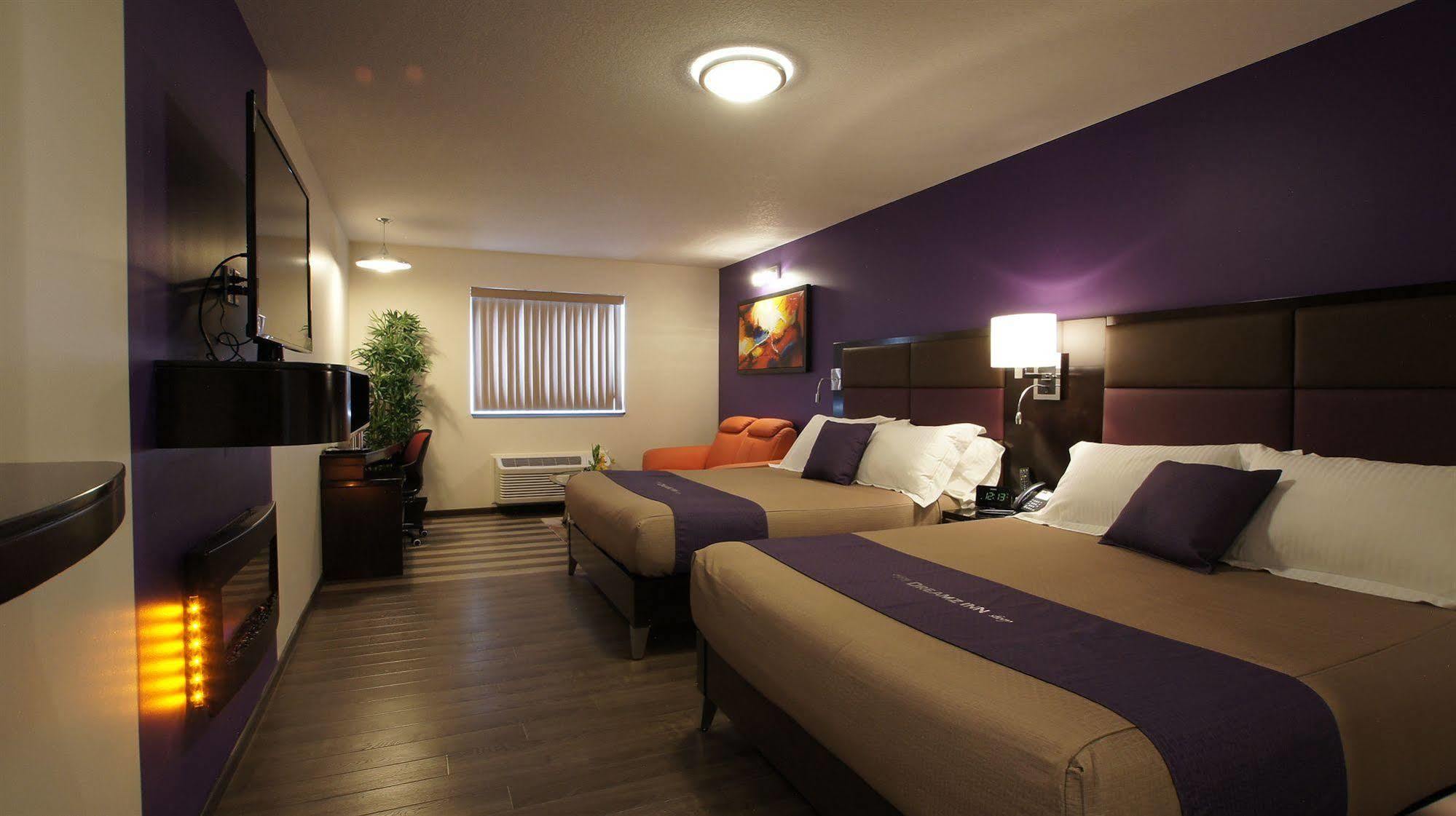 Dreamz Inn Goderich Exterior photo