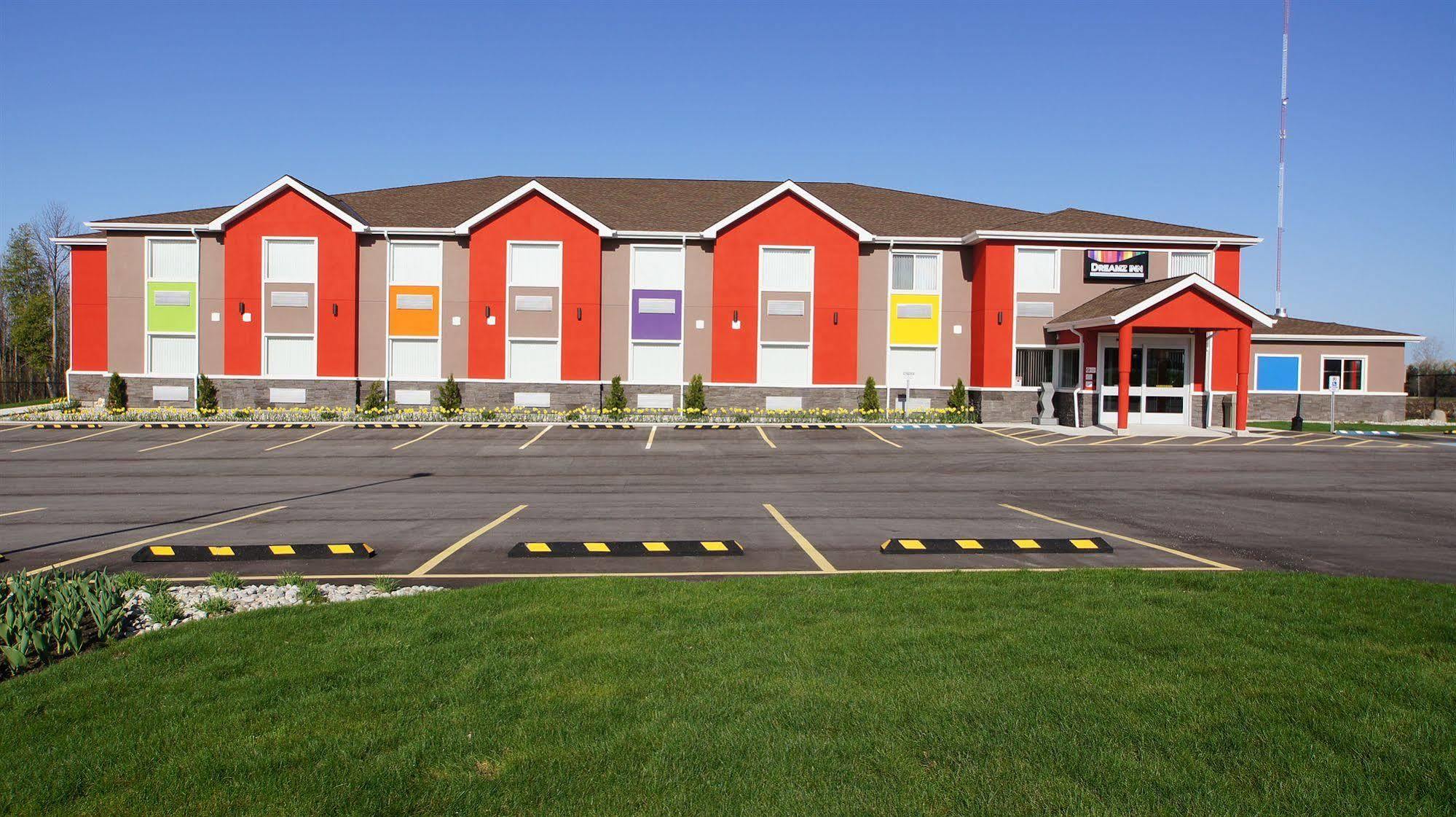 Dreamz Inn Goderich Exterior photo